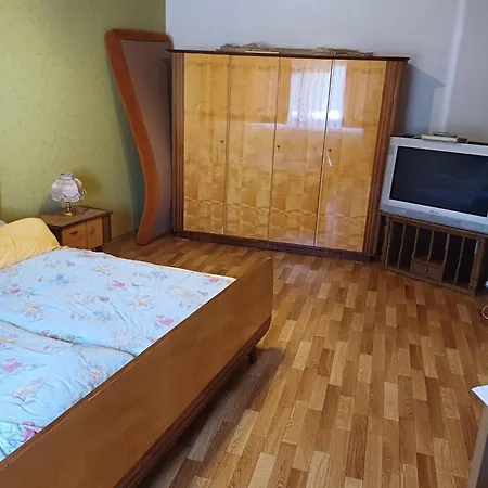 Haus Asparagus * Hanhofen