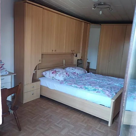 Haus Asparagus 度假居 *